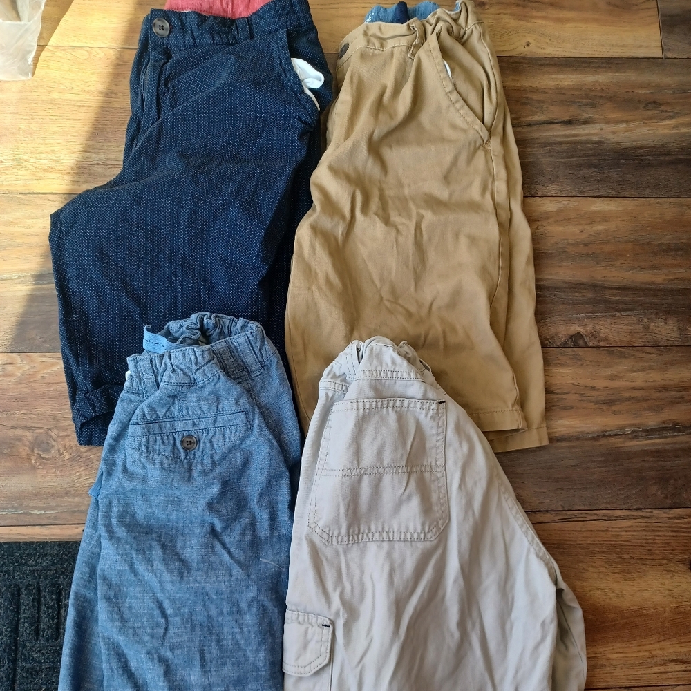 Boys size 16 Husky shorts